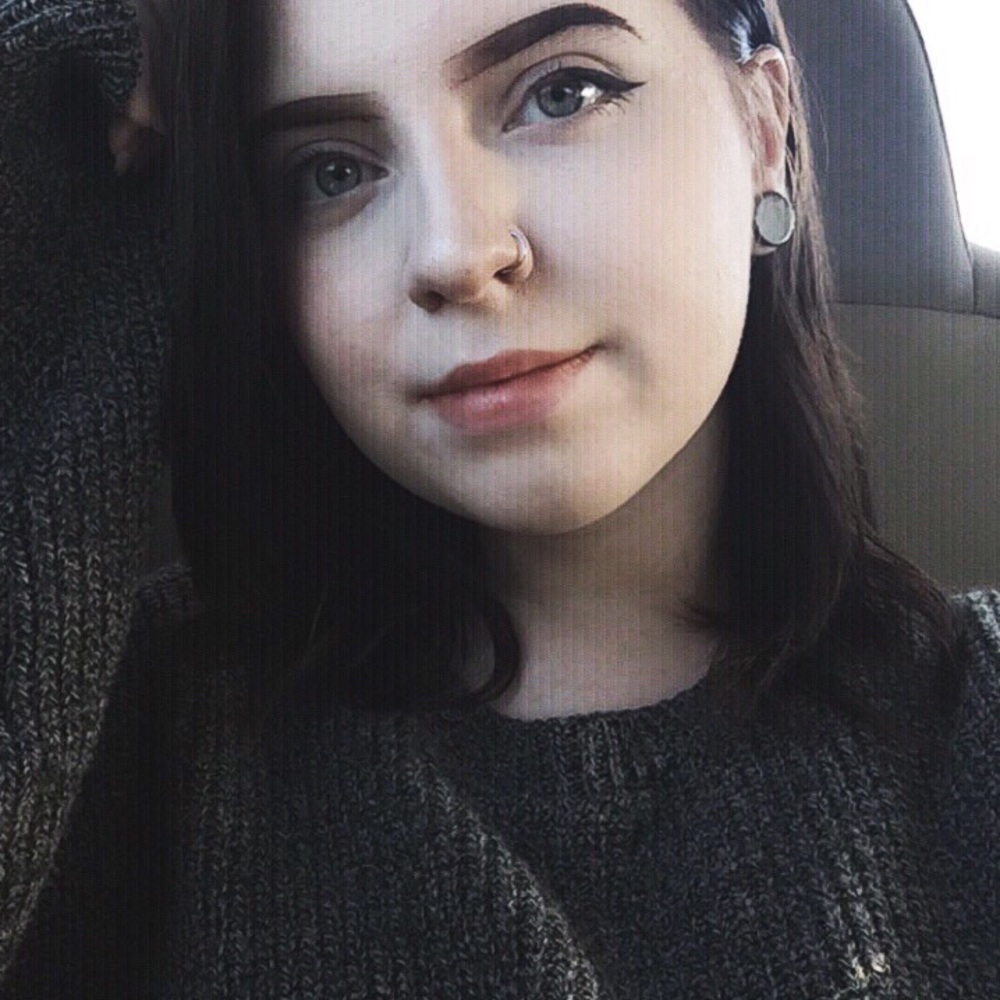 Meet your Posher, Lexy